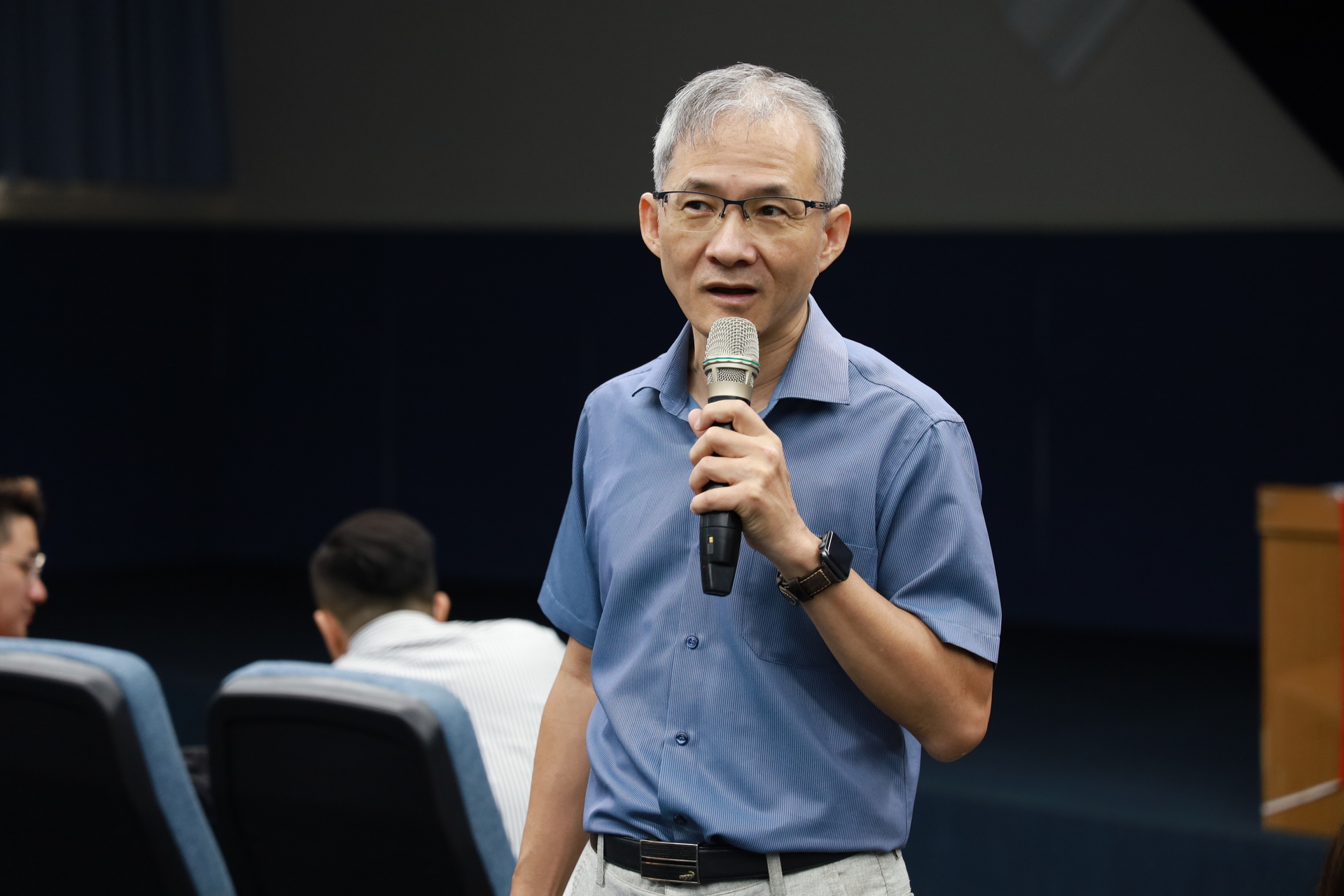 中山管院院長黃三益圖片