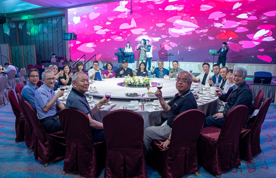 Main Table Group PhotoImage