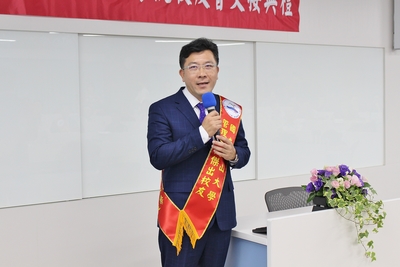 凃忠正學長圖片
