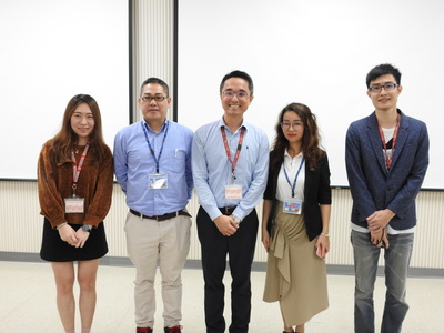 Director Meng-Wu Chen (middle) of the Human Resource & Administrative Division of TAIFLEX Scientific Co., LtdImage