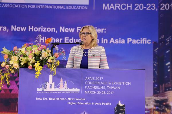 APAIE主席Susan Elliott致詞圖片