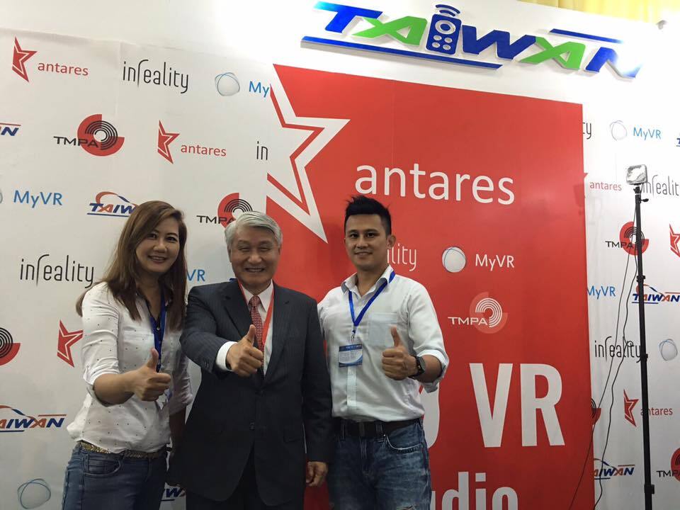 越南電視節與MyVR越南大使石瑞琦合影圖片