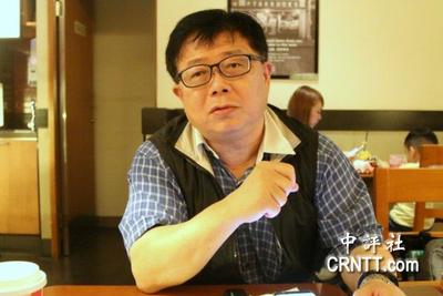 中山大學企管系教授李清潭表示，東西賣出去、人進得來，高雄的物流及冷鏈要有全面整合與升級的思維。（中評社 高易伸攝）圖片
