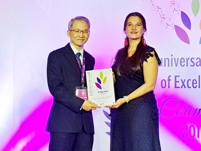 Dean San-Yih Hwang received the award at the annual Eduniversal convention as the College of Management, NSYSU was promoted to the 4 Palmes league.