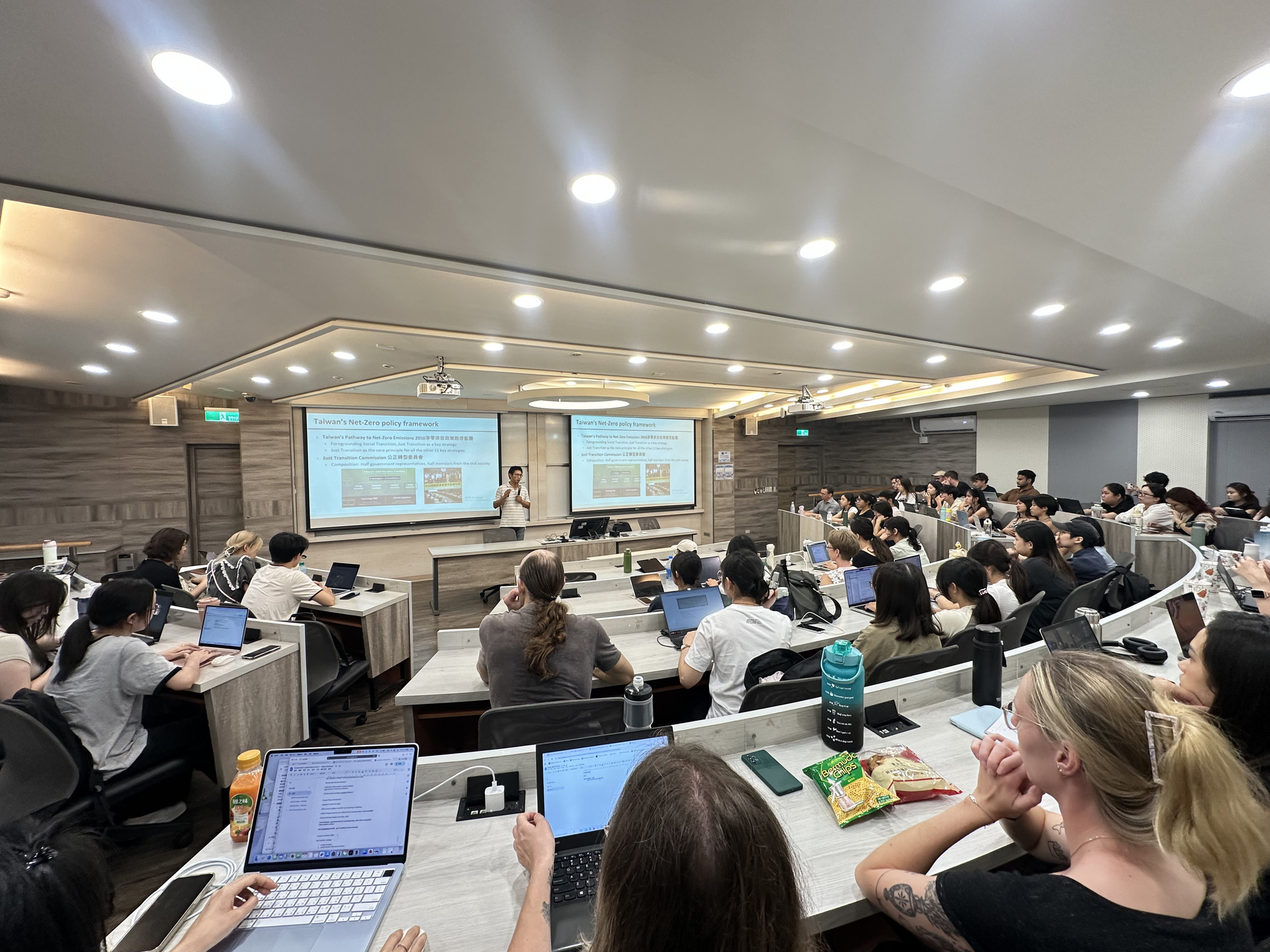 Lecturer Prof. Chung-En Li from Department of Sociology at NTUImage