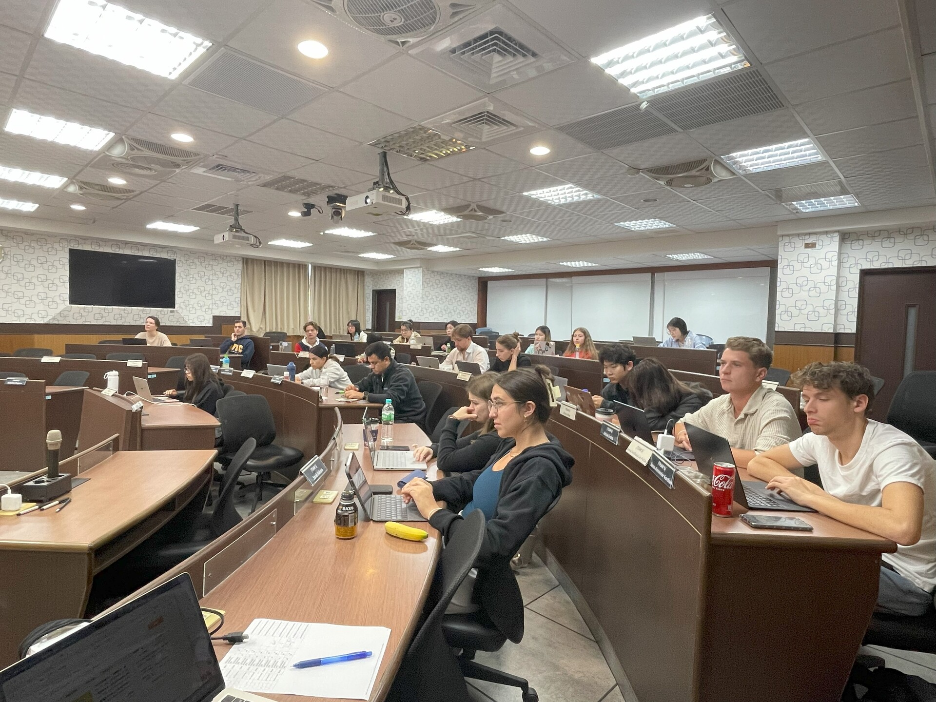 課堂上課畫面圖片