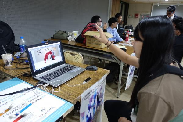 虛實結合跨境體驗 資管團隊奪資訊競賽首獎（中山新聞）圖片