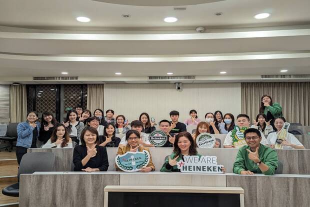 說明會全體合照圖片