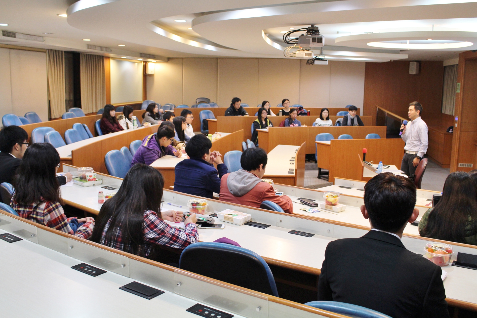 管理學院首波企業實習課程  培養未來銀行頂尖人才圖片