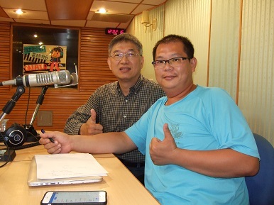 「建構更完善的社企生態圈」專訪─中山大學社會企業發展研究中心主任鄭義（左）圖片