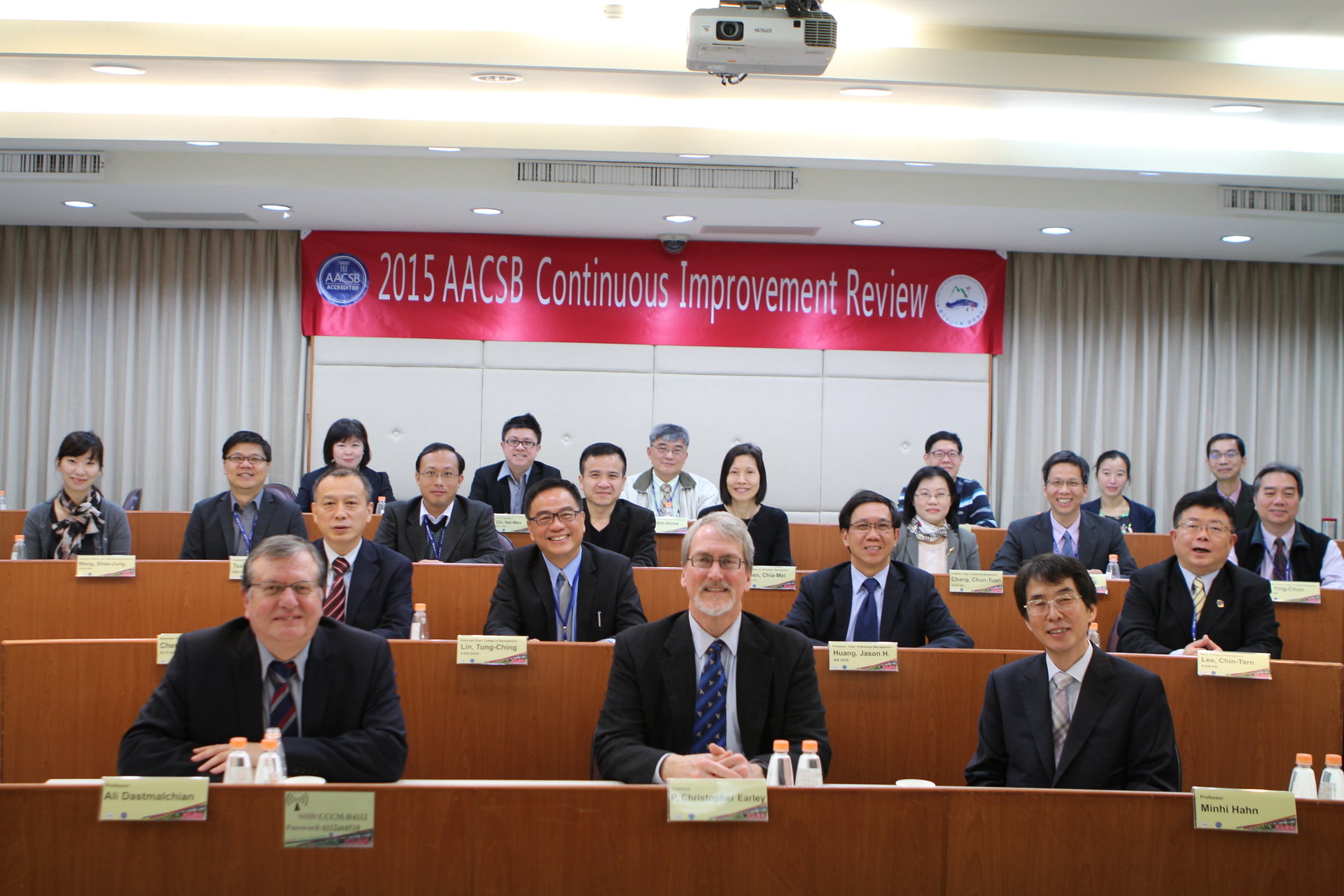 管院接受2015年AACSB第三次再認證評鑑  本週二(1/13)順利落幕圖片