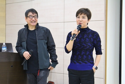 李濤、李艷秋聯手演講圖片