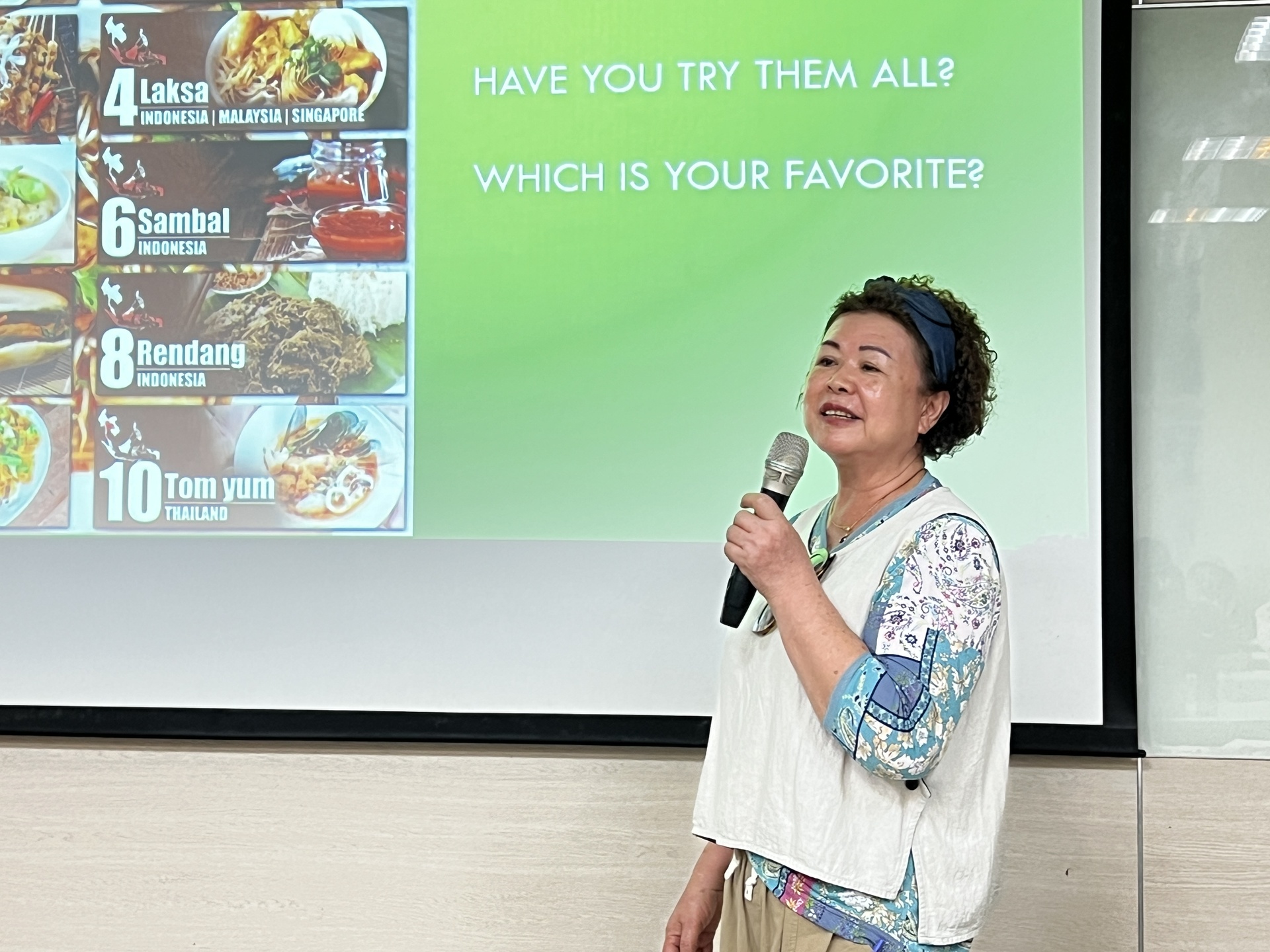 Sayang老闆娘解說東南亞許多國家的特色料理圖片