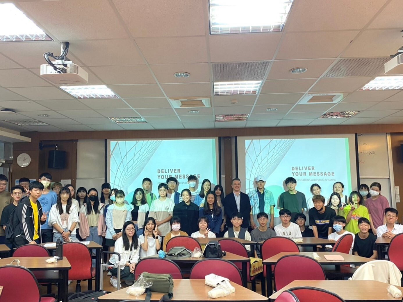 講座大合照圖片