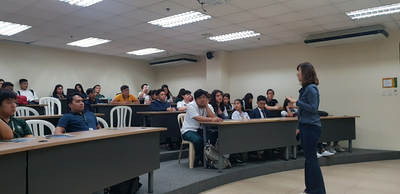 Dr. Sharon Wang (Director of International MBA Programs, College of Management)圖片