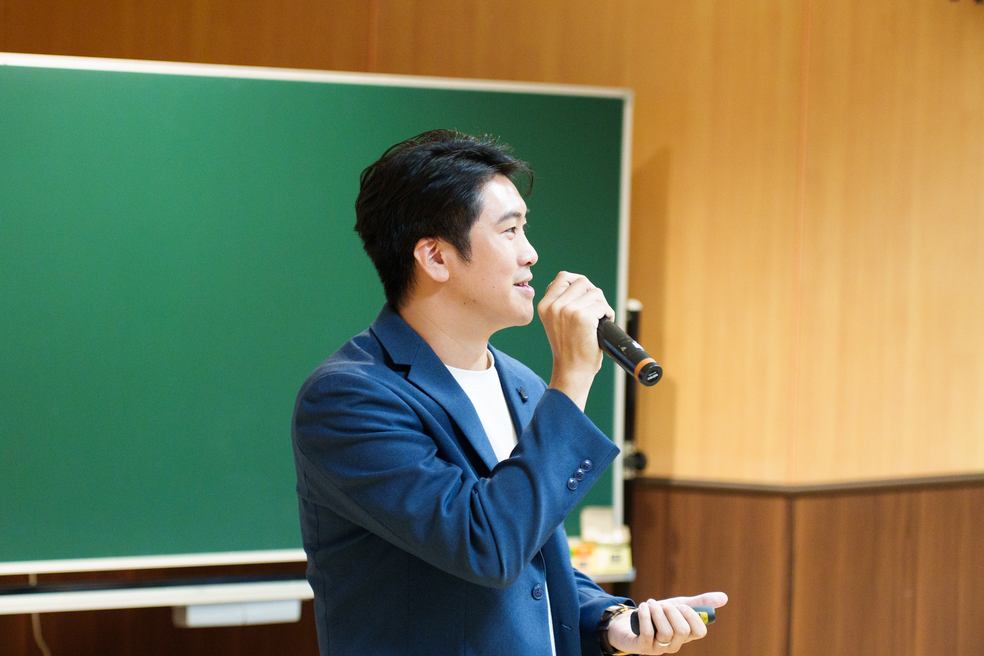 張皓瑀學長鼓勵同學多方嘗試、打開格局，「不斷嘗試，便會找到自己的路。」