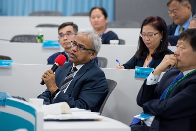 AACSB peer review team chair gave his advice about the College of Management